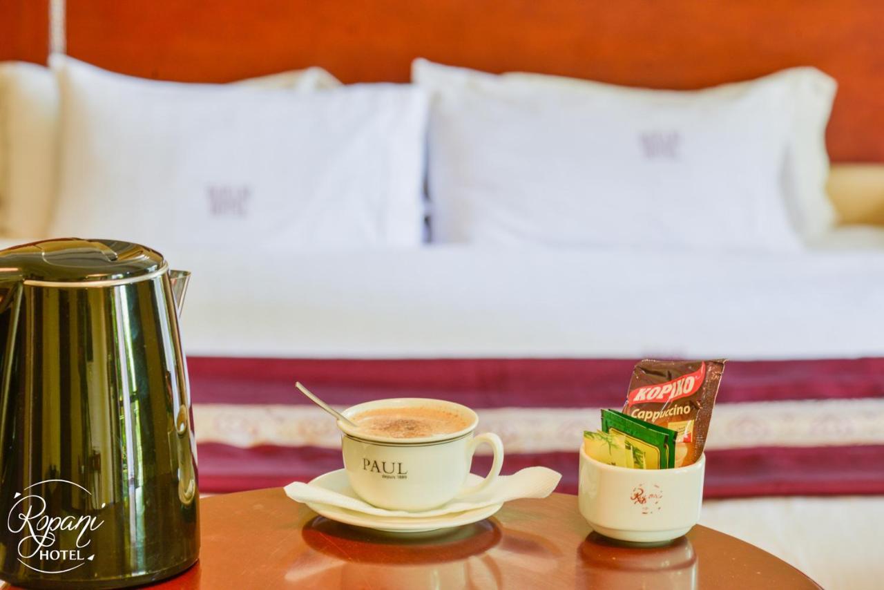 Ropani Hotel Kitende Экстерьер фото